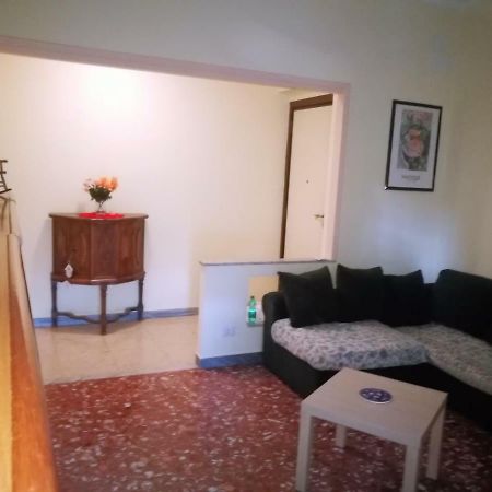 Happy House Mare Di Roma Vila Lido di Ostia Exterior foto