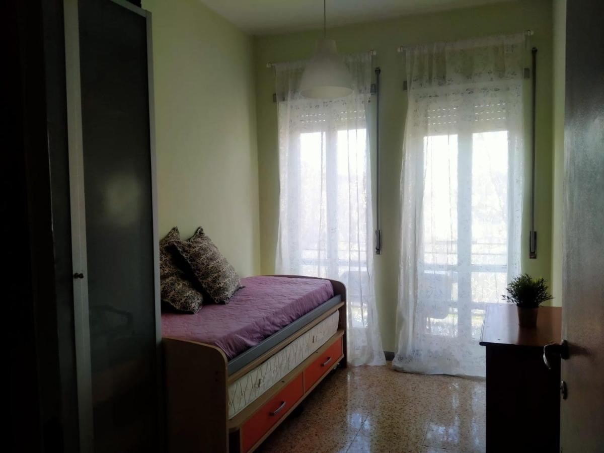 Happy House Mare Di Roma Vila Lido di Ostia Exterior foto