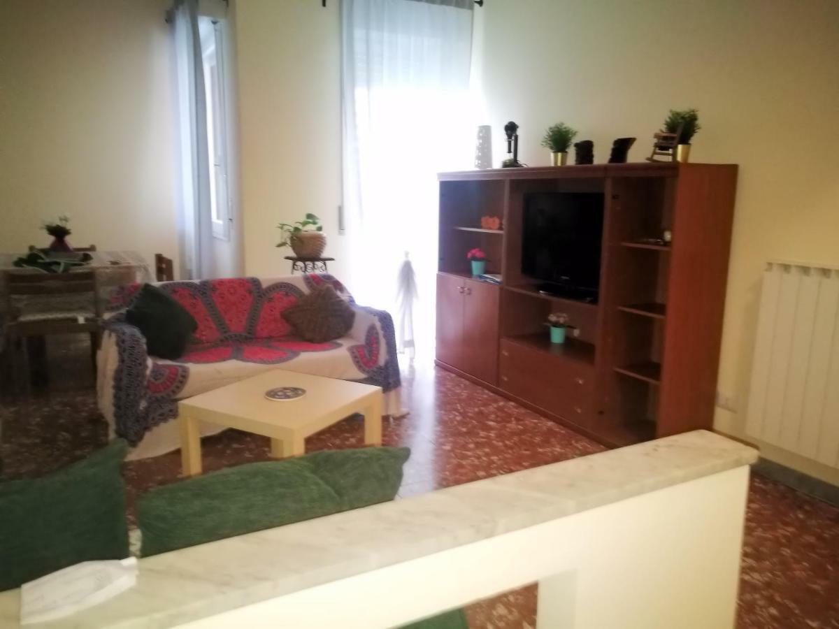 Happy House Mare Di Roma Vila Lido di Ostia Exterior foto