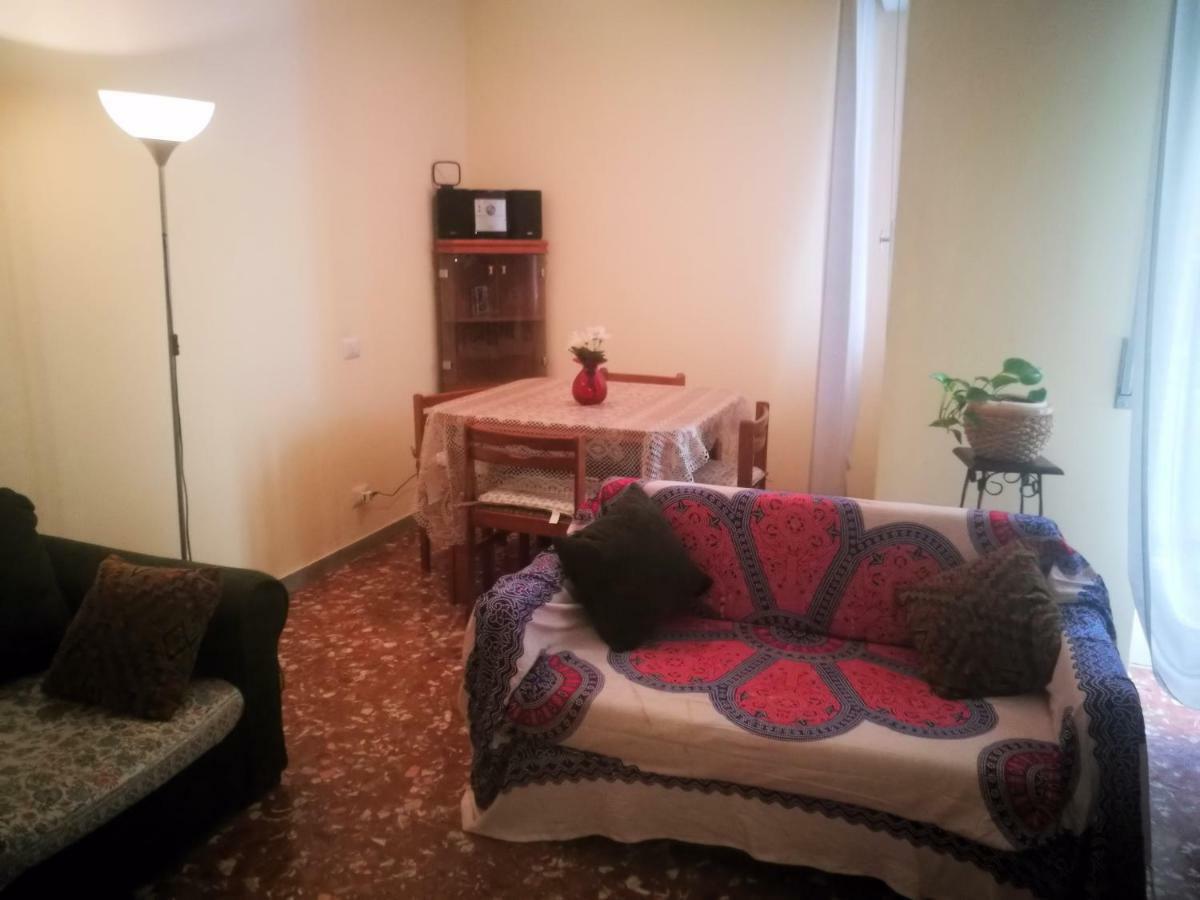 Happy House Mare Di Roma Vila Lido di Ostia Exterior foto